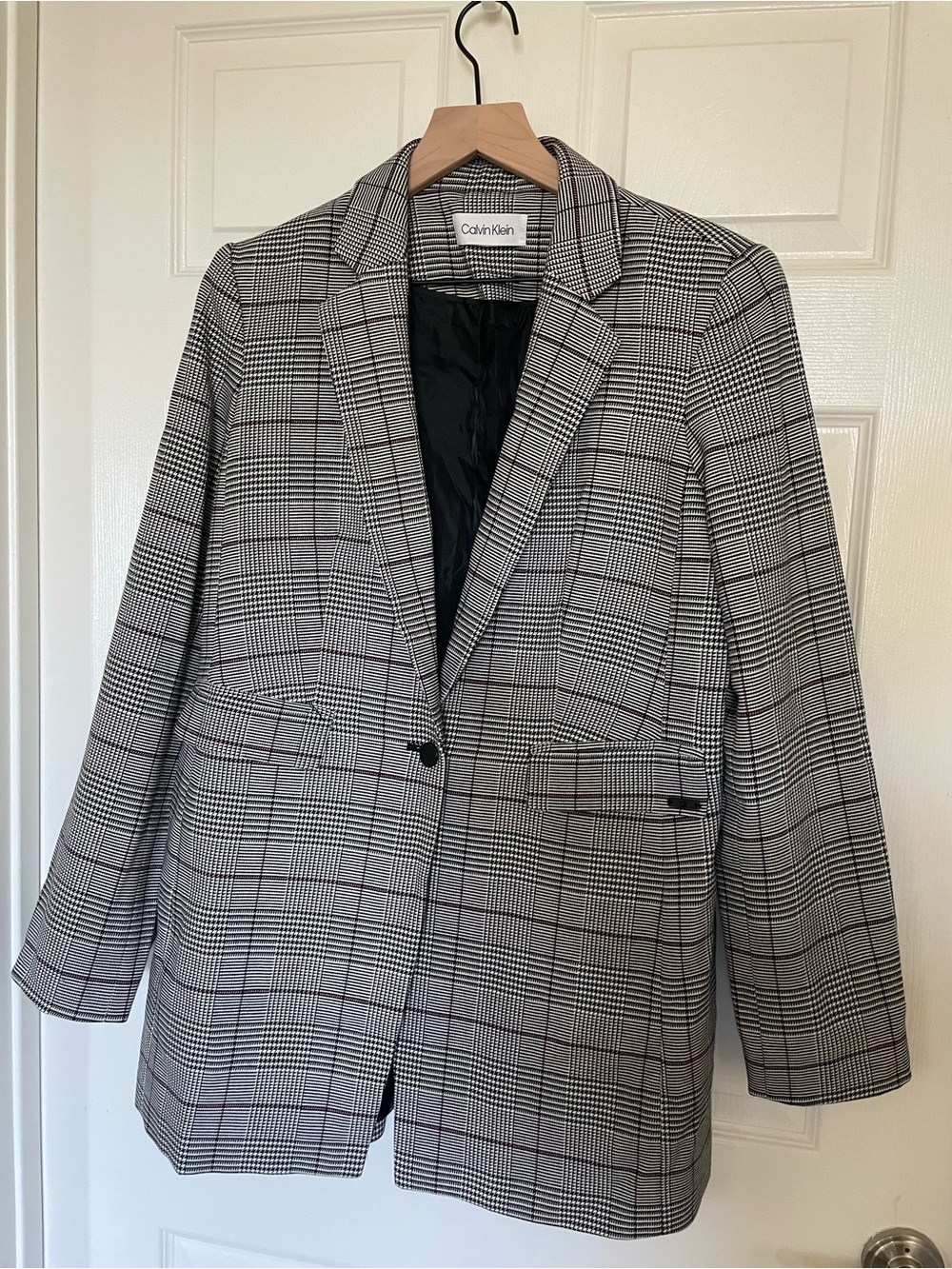 Calvin Klein Women’s Black & White Glen Plaid Blazer